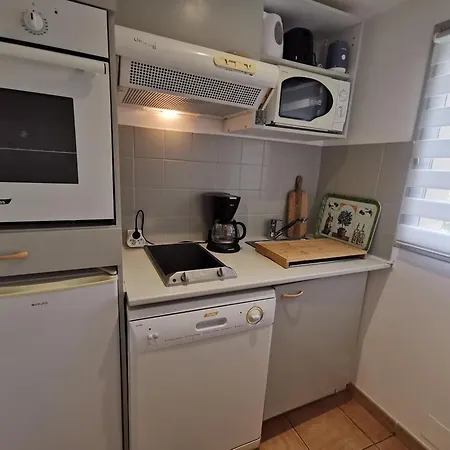 Appartement Serra-di-ferro, 2 Pieces, 4 Personnes - Fr-1-665-31 *